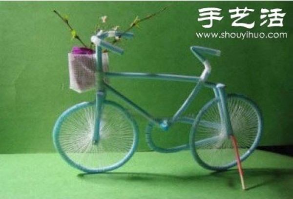 Handmade straw bikes that turn waste into treasures, DIY straw bikes