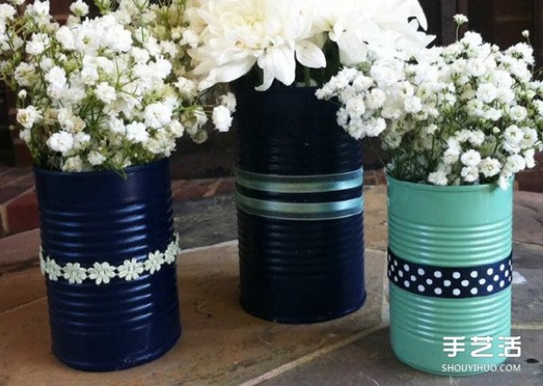 Use iron can waste and transform it into an awesome DIY vase storage jar and pen holder