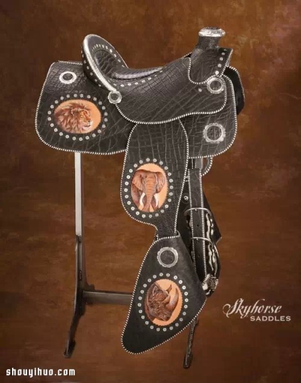 Appreciation of the leather-carved saddle artwork created by Lisa and Loren