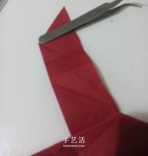 The process of folding the auspicious beast Kirin, the illustrated process of folding the Origami Tetsushi Kamiyas Kirin