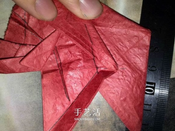 Illustration of the origami method of the Six-Winged Seraph Heart, many detailed steps! 