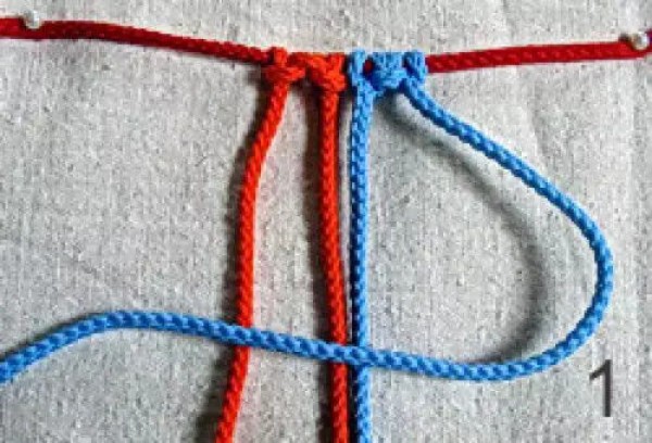 10 Illustrated Tutorials for Rope Knitting with 4 Ropes