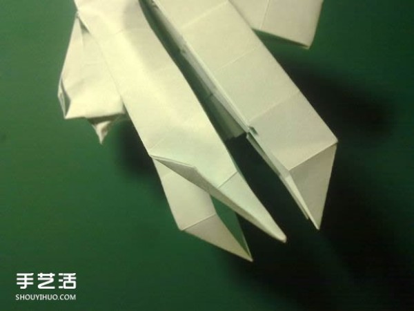 Detailed illustration of the folding process of Hatsune Miku origami