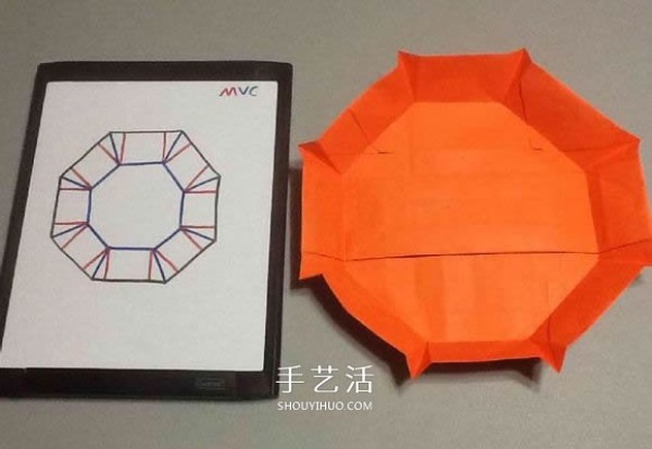 Origami illustration of three-dimensional jack-o