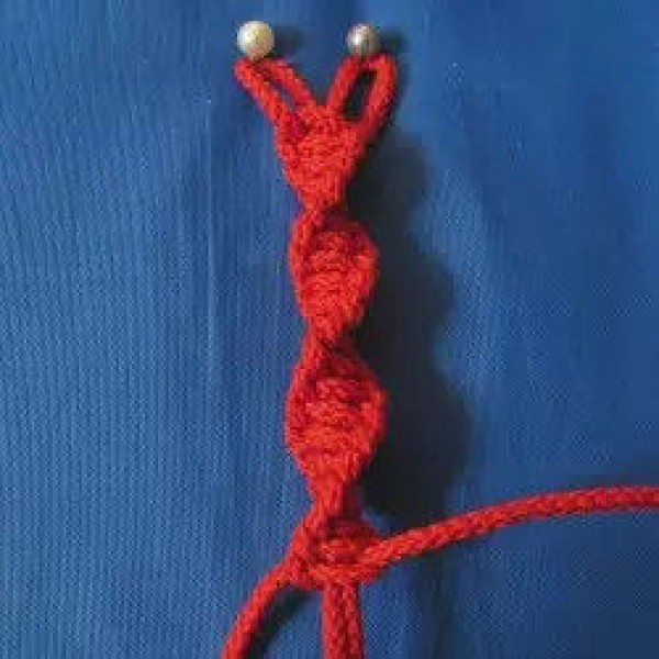 10 Illustrated Tutorials for Rope Knitting with 4 Ropes