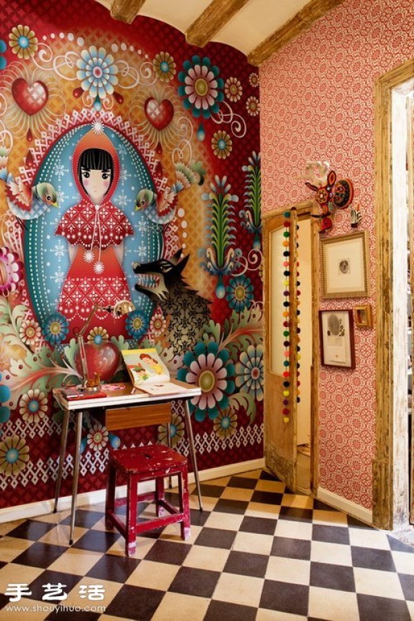 Latin American style home wallpaper and wall decoration