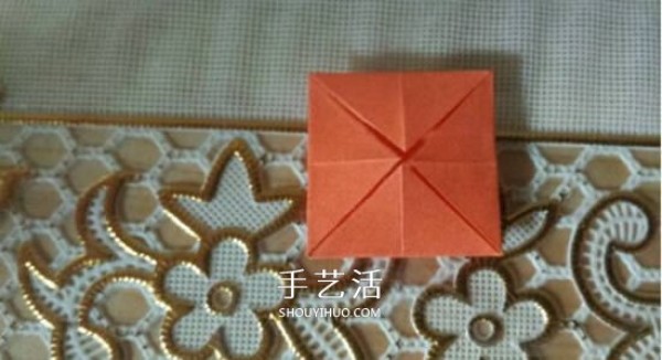 How to fold an octagonal paper box and illustrate the steps for making an origami rainbow box