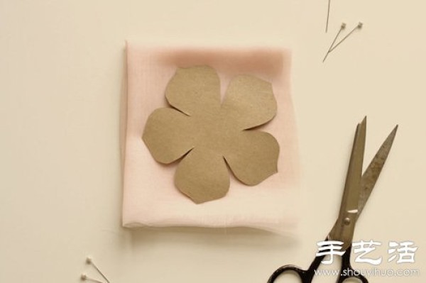 Beautiful handmade flower decorations made of chiffon cloth