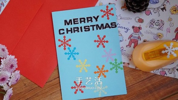 DIY Christmas card making tutorial and feel the little beauty of flowing colors