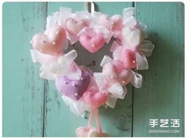 Illustrated tutorial on handmade fabric art for beautiful heart hanging ornaments for weddings