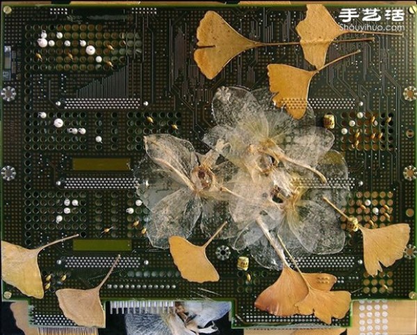 Falling leaves and electronic waste DIY to make environmentally friendly art works