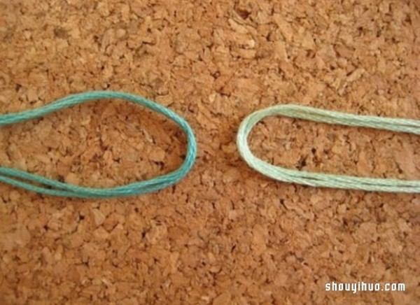 A tutorial on how to make a wide bracelet and a tutorial on how to braid a wide bracelet