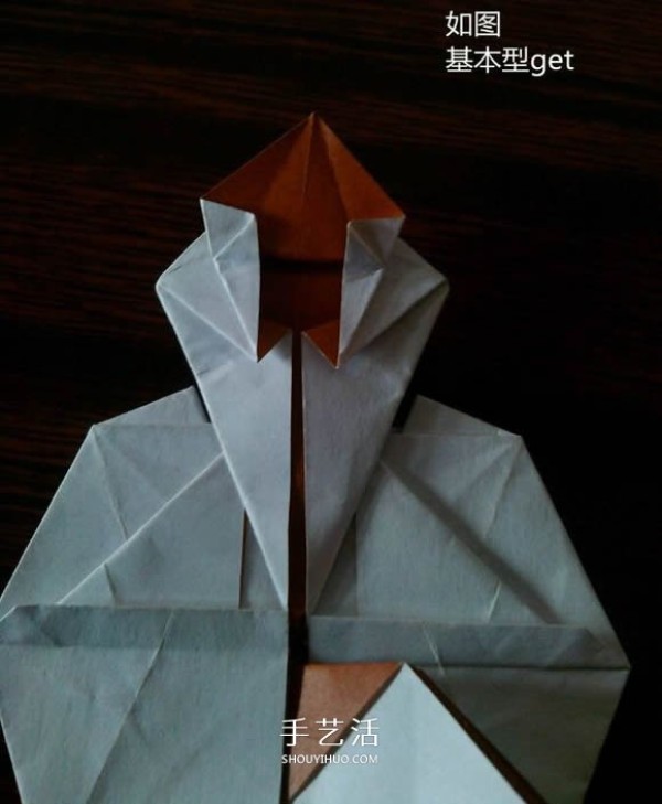 The origami method of complex small animal origami 3D squirrel with CP diagram