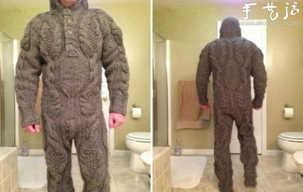 Building knitted jumpsuit