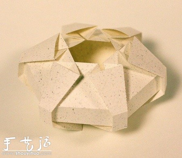 Beautiful 3D origami works