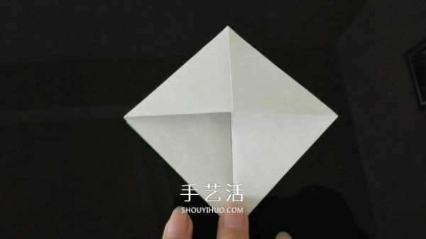 How to Origami a Hot Air Balloon, Illustrated Tutorial on the Folding of a Hot Air Balloon