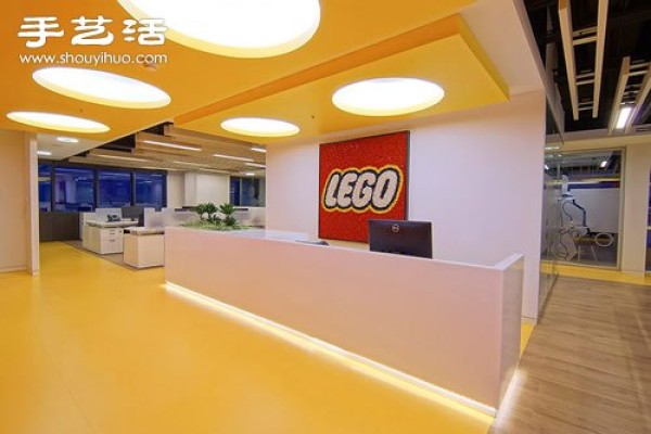 Lego Company Istanbul Headquarters Office Space Decoration Design