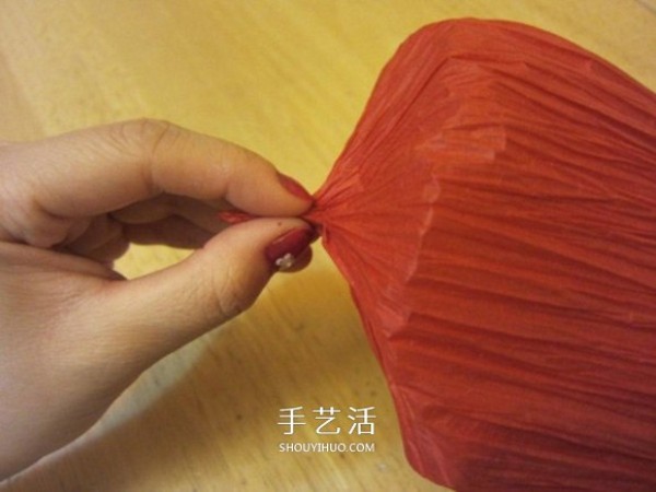 How to fold carnations with detailed illustrations and Mothers Day carnation origami tutorial