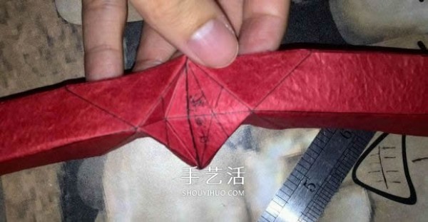 Illustration of the origami method of the Six-Winged Seraph Heart, many detailed steps! 