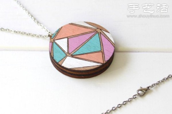 Fresh and cute jewelry made from pure wood handmade