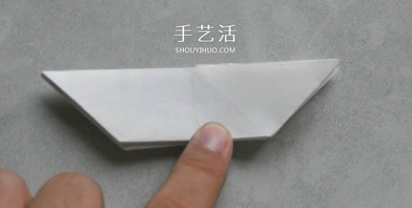 The origami method of a biplane, the step-by-step diagram of how to fold a biplane