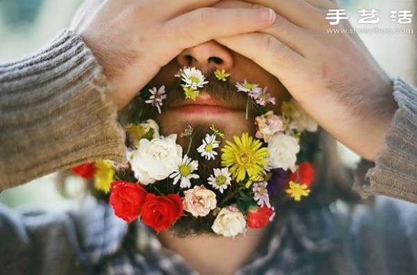 Have you seen a man with flowers on his beard? 