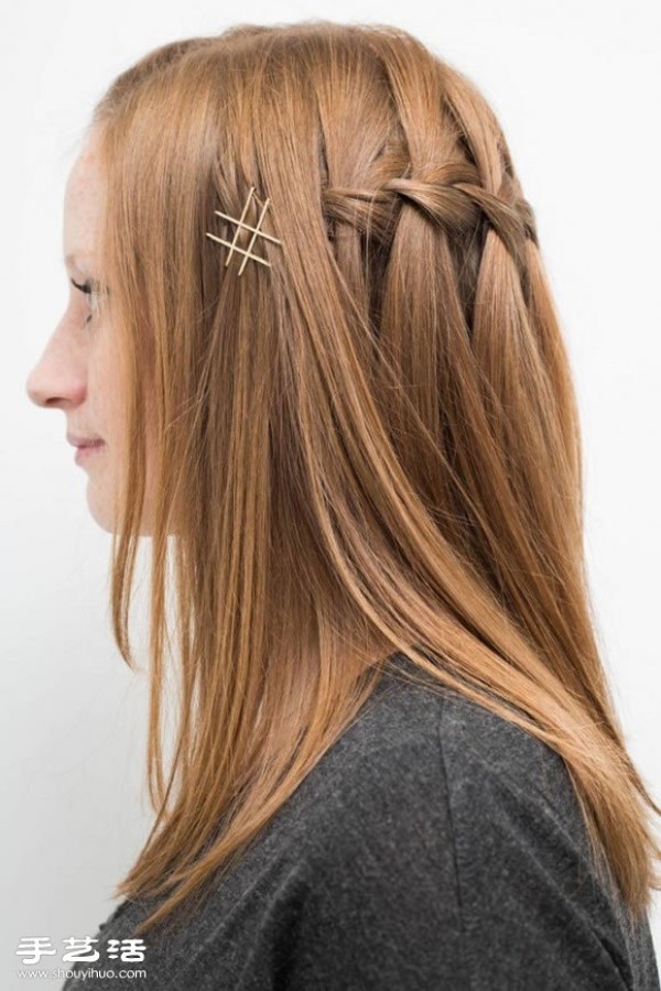 Hairpins can also create new tricks and 15 pretty hairstyles can be easily completed