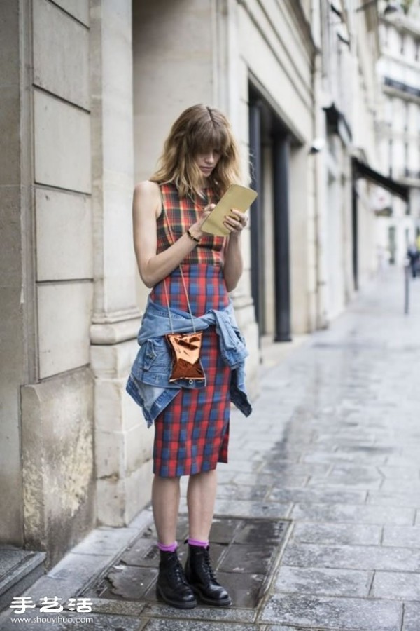 Get rid of the unchanging classic plaid to create a fashionable dressing style