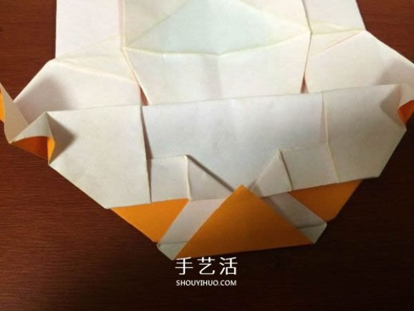 How to fold a complex three-dimensional sports car with detailed steps of origami sports car