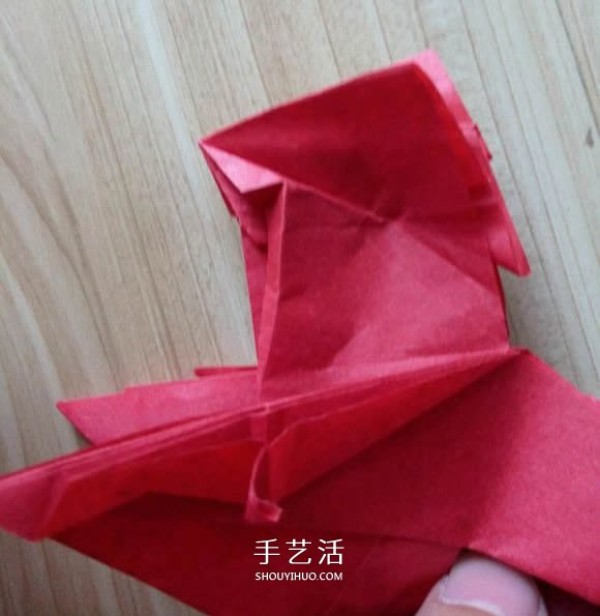 The process of folding the auspicious beast Kirin, the illustrated process of folding the Origami Tetsushi Kamiyas Kirin