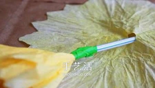 How to make rice paper peony flowers. How to make peony flowers by hand using rice paper