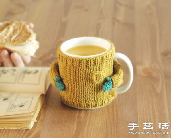 Super cute hand knitted cup covers make life so beautiful