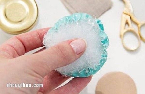 How to make cute pin plugs from waste glass jars by DIY