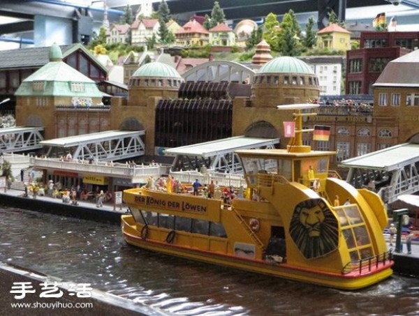 The worlds largest toy train model