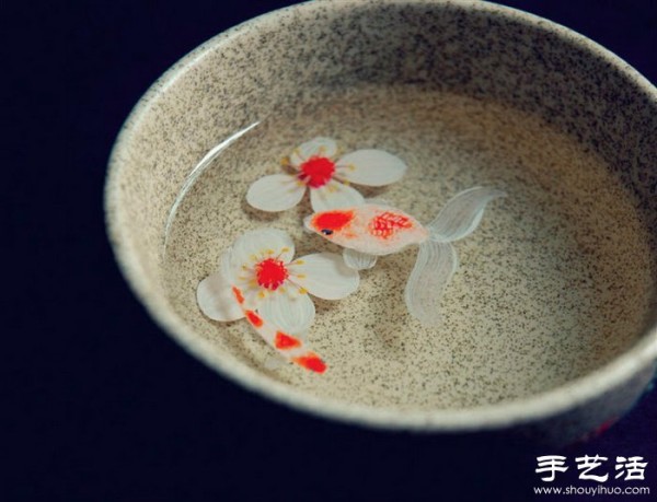 The most beautiful hand-painted resin three-dimensional paintings are lovely handmade crafts