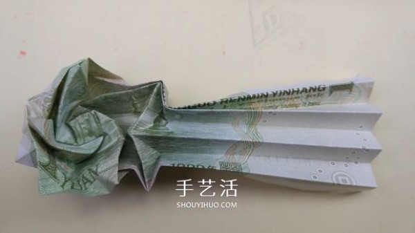 How to fold paper money into blooming hearts and flowers, and how to fold Valentines Day love roses