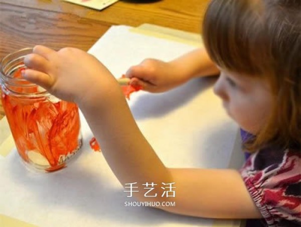 How to make Halloween glass lanterns using waste glass bottles to make lanterns