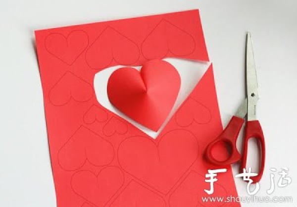 Simple paper-cut DIY heart-shaped wall decoration