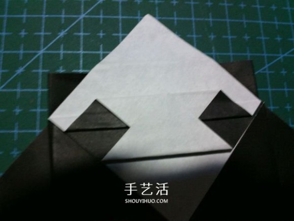 Fold a national treasure and come out! Illustration of the origami method of the cute giant panda