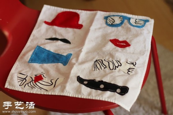 Cloth art + creative handmade napkins full of cute elements~