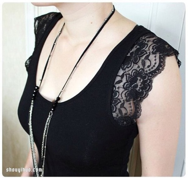 Illustrated tutorial on the DIY method of transforming a sexy lace vest