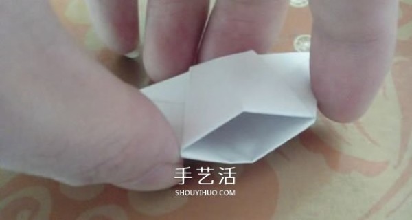 The simplest folding method of ingots illustrates how to fold paper ingots