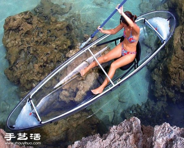 The fully transparent canoe design allows you to see the beautiful scenery of the seabed at a glance