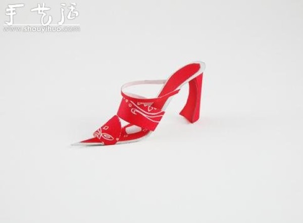 Appreciation of exquisite paper-cut works of womens high heels