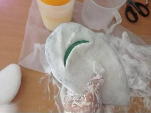 Wool felt shark key bag DIY wool felt key bag making method