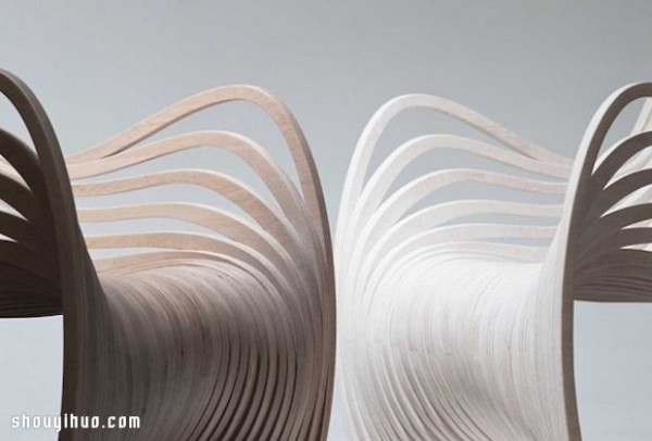 Pipo Chair, a minimalist chair design with graceful lines