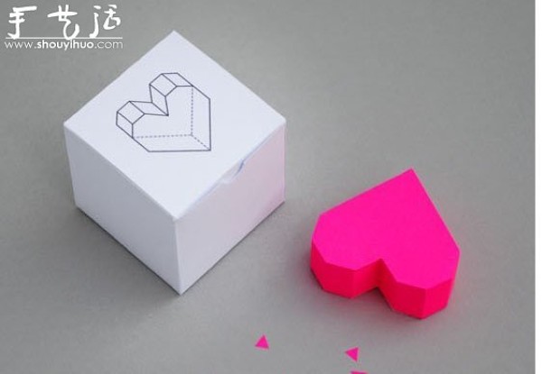 Very simple heart-shaped origami tutorial