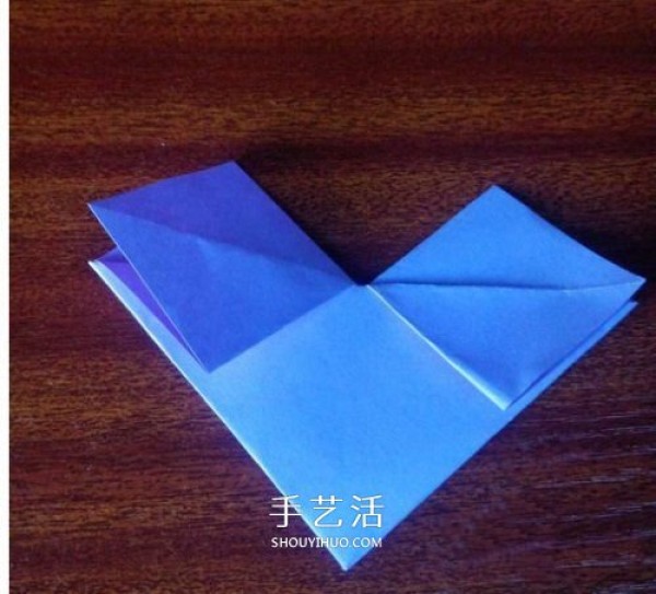 The simplest heart-shaped origami tutorial, kindergarten origami love illustrations