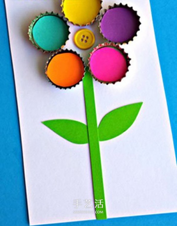 Kindergartens environmentally friendly craftsmanship uses bottle caps to make Mothers Day flower greeting cards