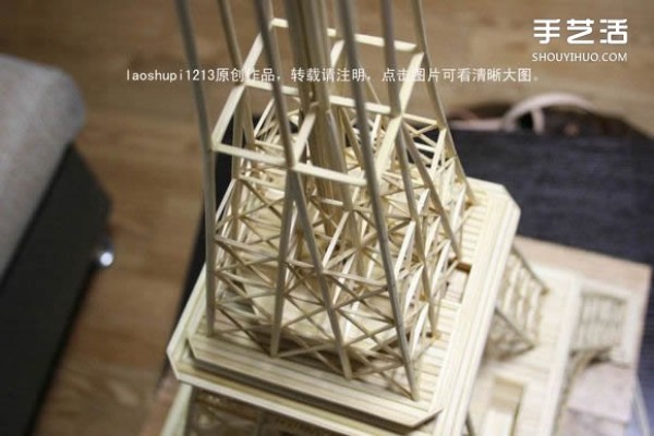 A detailed illustrated tutorial on making a model of the Eiffel Tower using chopsticks and bamboo skewers